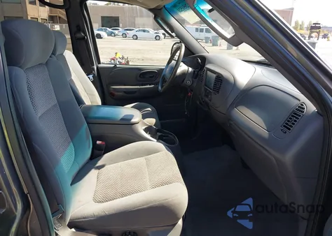 2002 Ford F150 Lariat/Xlt from USA, damaged, VIN 1FTRW07L52KE25887